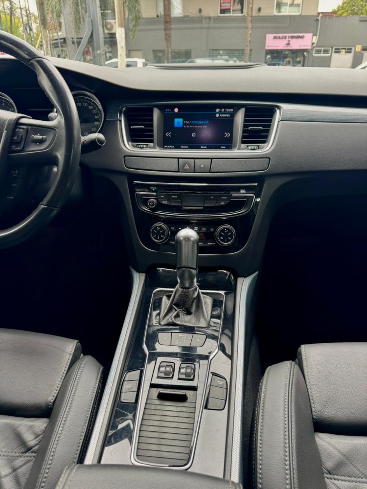 Peugeot 508 FELINE — foto 11